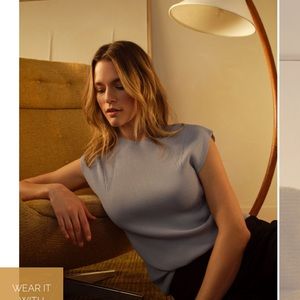 ELANIE LYNE
Essential Cap Sleeve Ribbed Knit Top